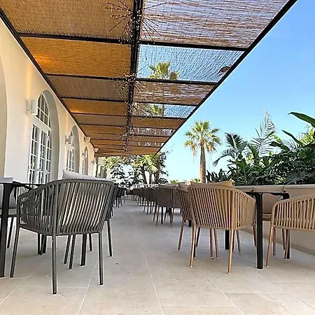 Estefania Boutique 4*