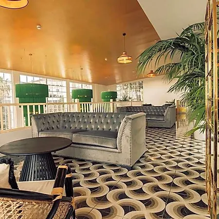 Estefania Boutique 4*